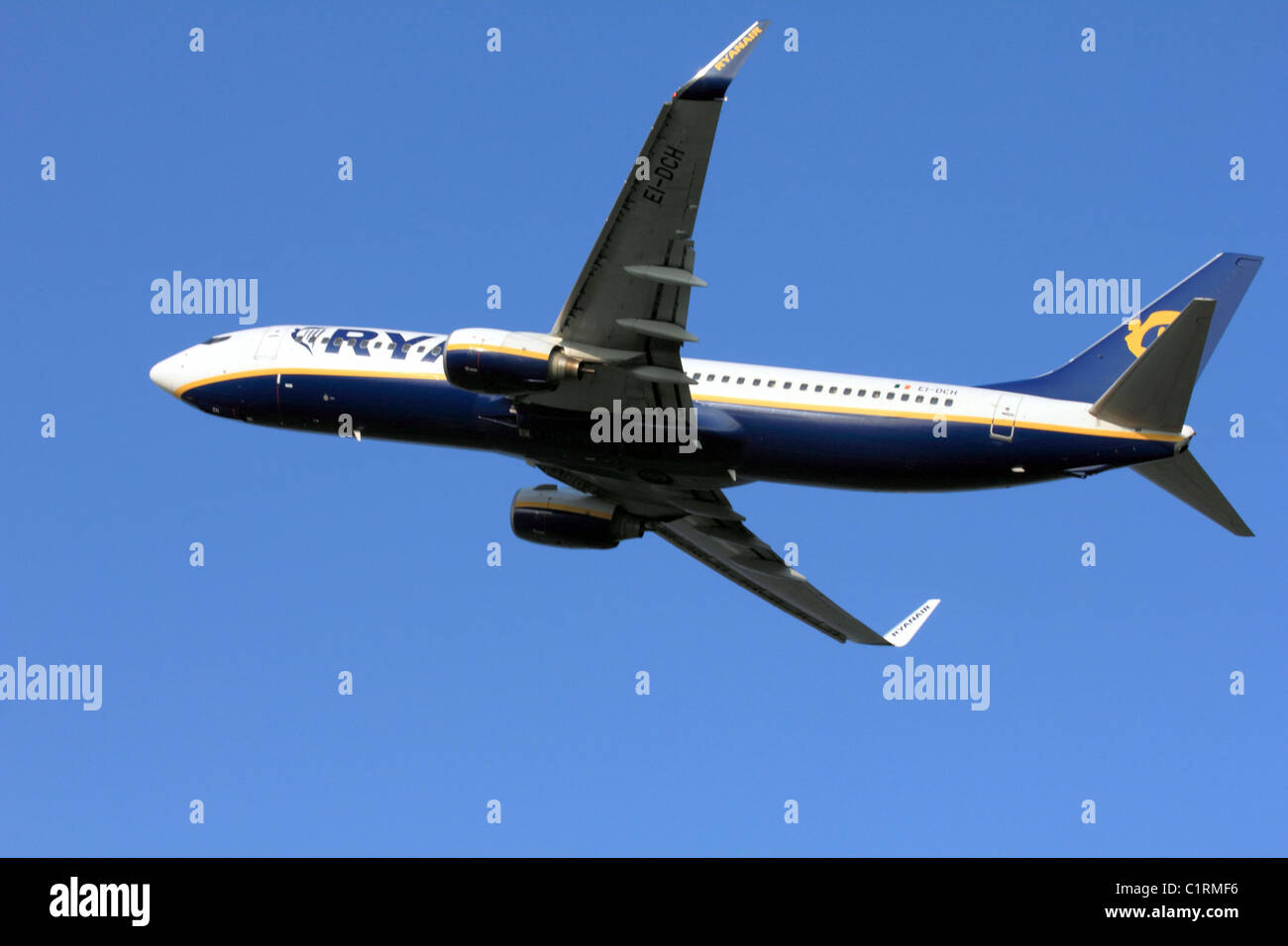 Ryanair Boeing 737-800 aereo Jet Aviation Leeds Bradford Airport Foto Stock