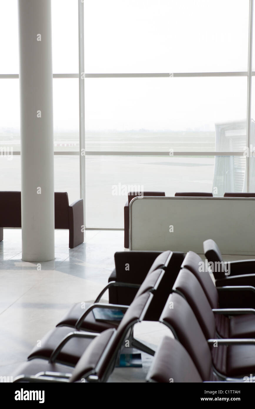 Vuoto area di attesa in aeroporto Foto Stock