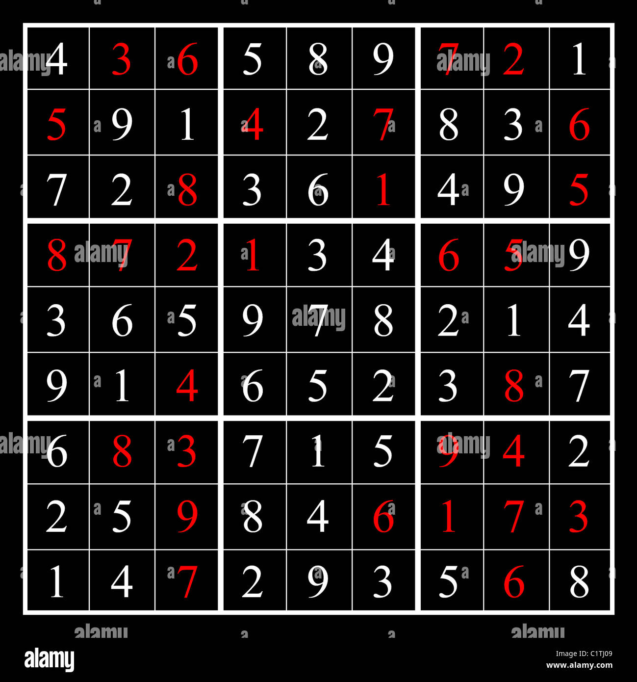 La soluzione di un disco puzzle Sudoku, indicato con numeri rossi, con un layout in forma di numeri facendo 2014. Foto Stock