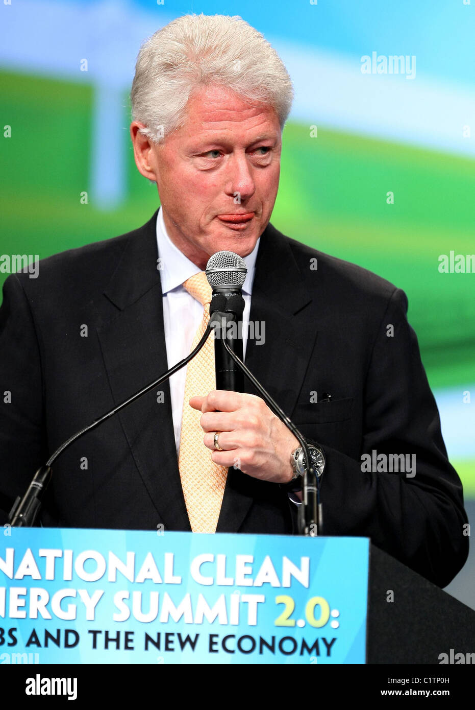 Ex U.S. Il presidente Bill Clinton National Clean Energy Summit 2.0 al Cox Pavilion al UNLV. Politica ed economica Foto Stock