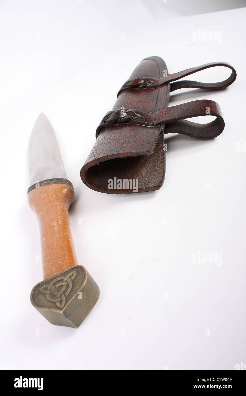 Il Vichingo Scramasax pugnale, un arma e l'attrezzo portato da entrambi i Sassoni e i Vichinghi tra il quarto e il decimo secolo. Foto Stock
