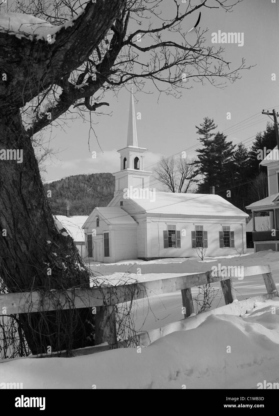 Stati Uniti d'America, Vermont, Lyndon, chiesa in inverno Foto Stock