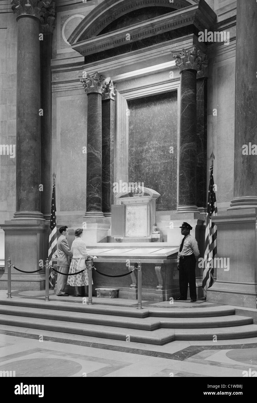 I turisti presso il memorial Foto Stock