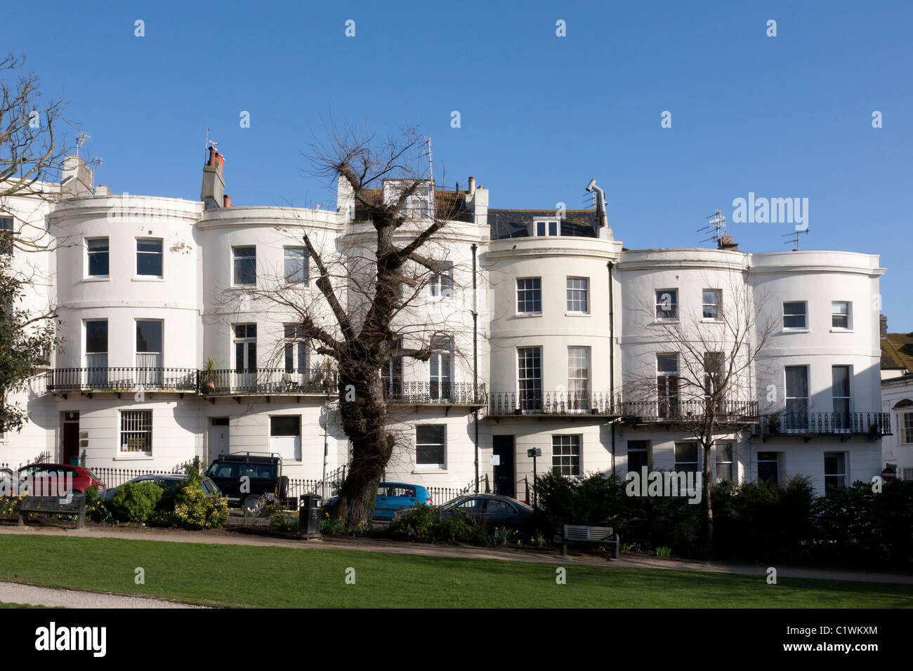 Bow fronteggiata architettura Regency in Norfolk Square, nel quartiere di Brunswick di Brighton e Hove Foto Stock