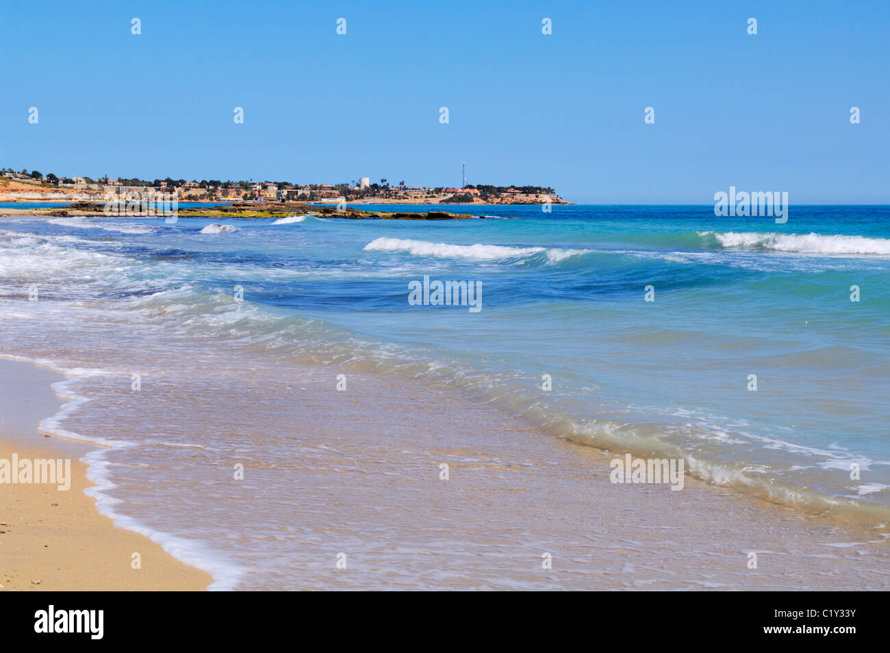 Campoamor spiaggia a DEHESA DE CAMPOAMOR, Orihuela, provincia di Alicante, Spagna. Foto Stock