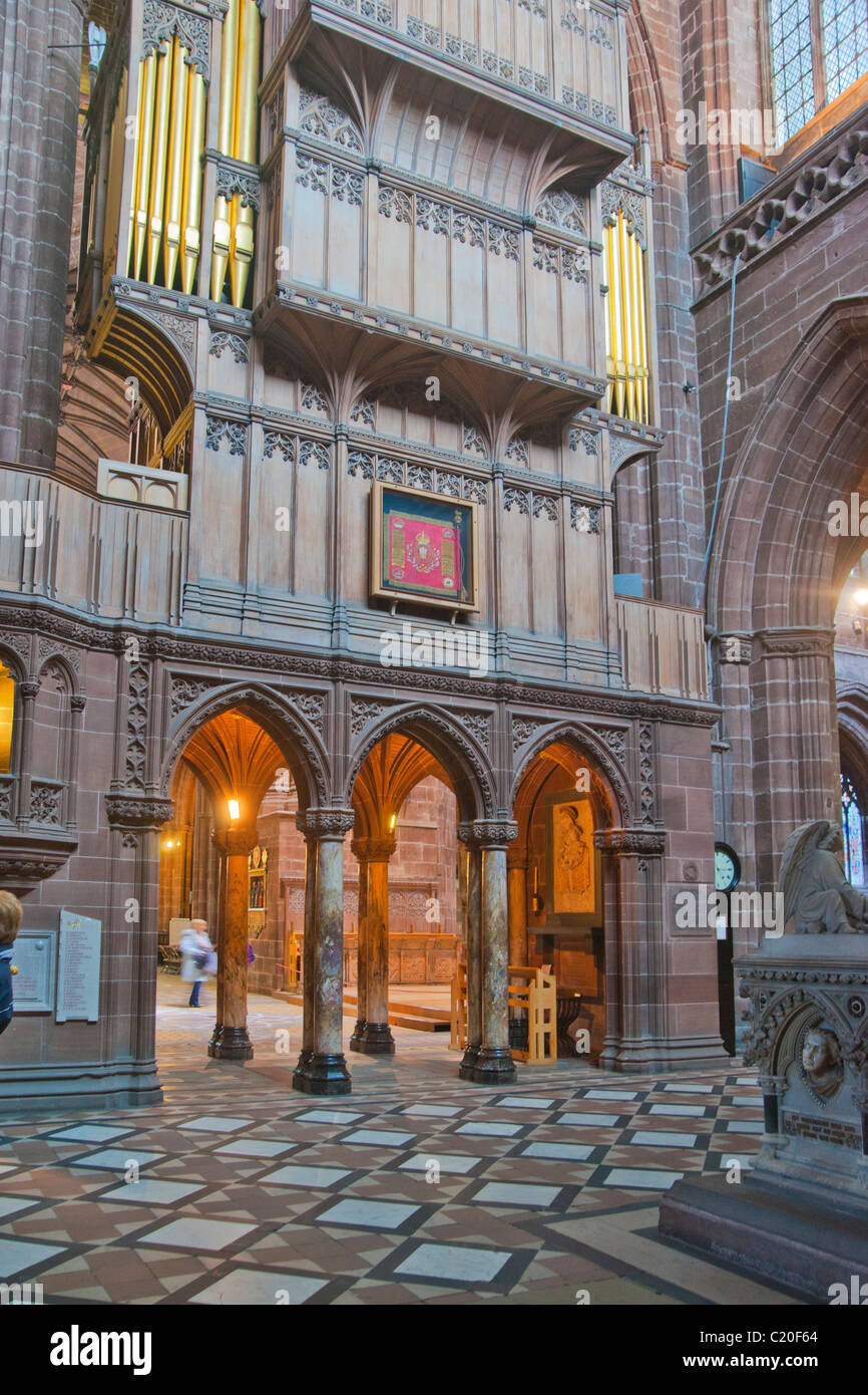Chester Cathedral, interno, centro città, Inghilterra, Marzo 2011 Foto Stock