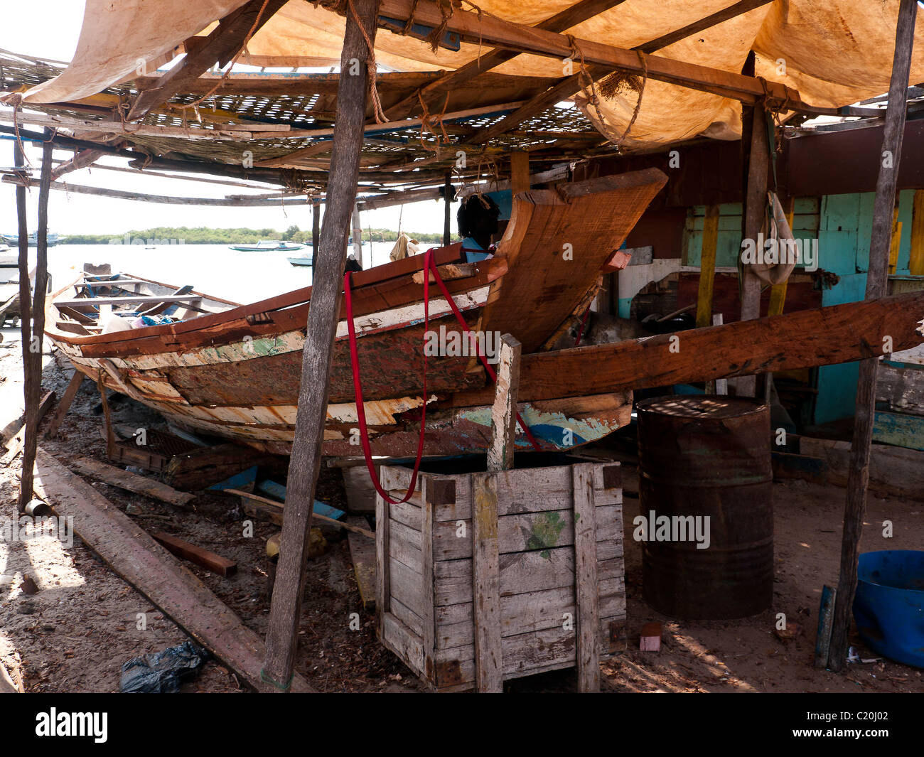 Edificio di barca a Denton Bridge, Banjul (Gambia Foto Stock
