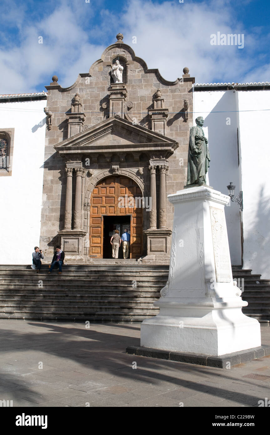La Iglesia de El-Salvador in Plaza de Esparia Santa cruz La Palma Isole Canarie Foto Stock