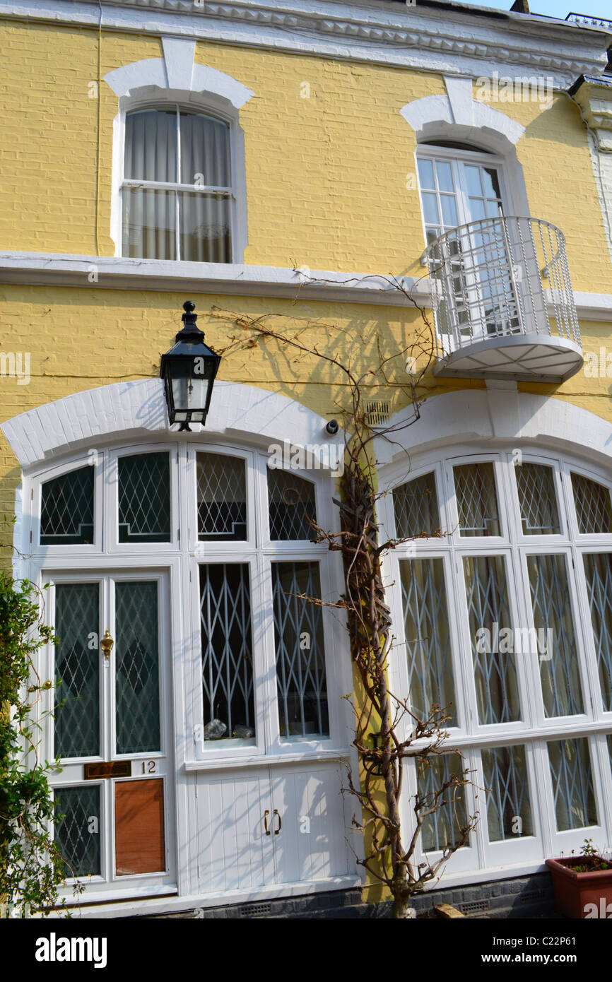 Bella Mews House di Knightsbridge di Londra, Regno Unito ARTIFEX LUCIS Foto Stock