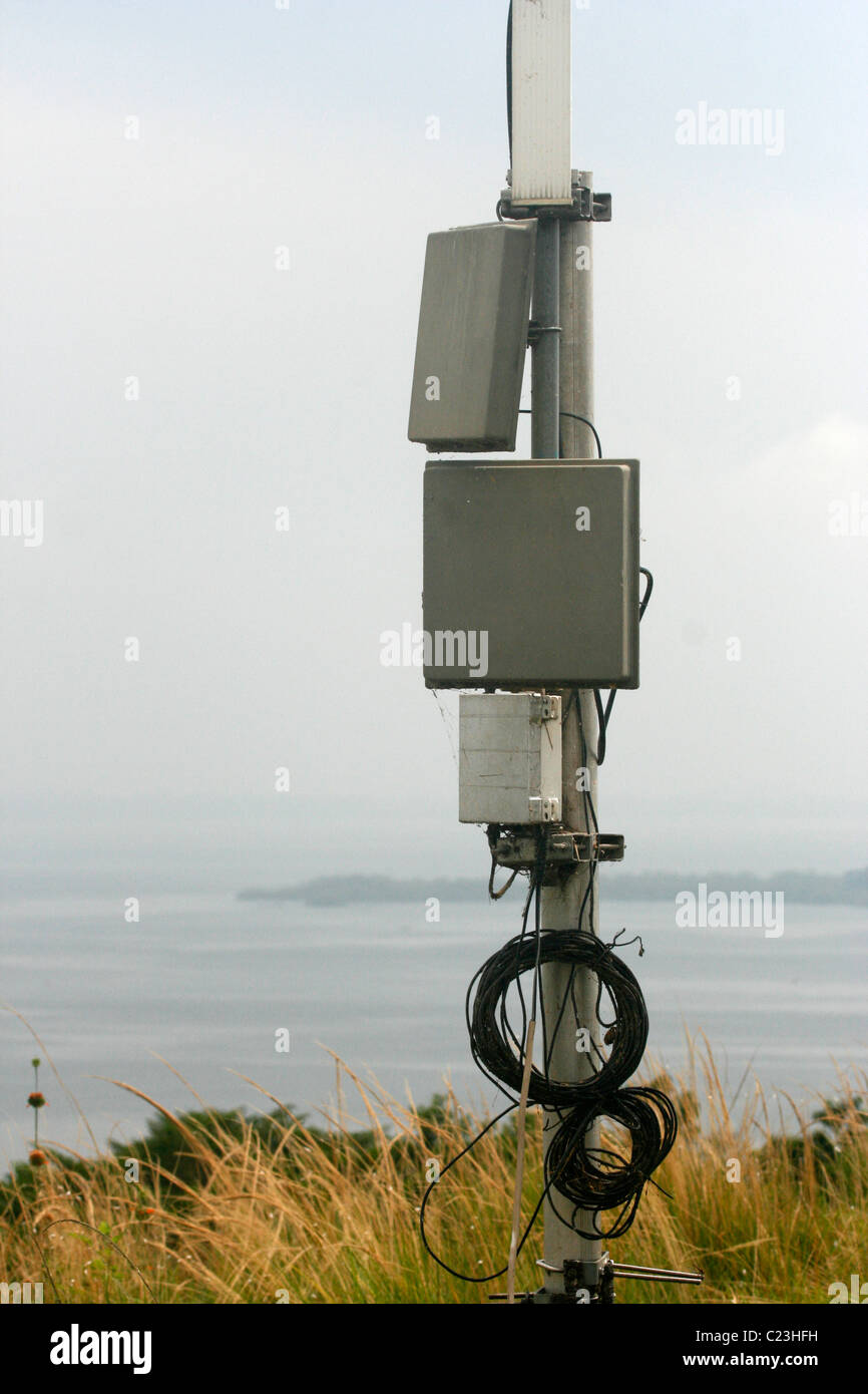 Un provider di servizi Internet la stazione relè su di un isola del lago Victoria, Uganda Foto Stock