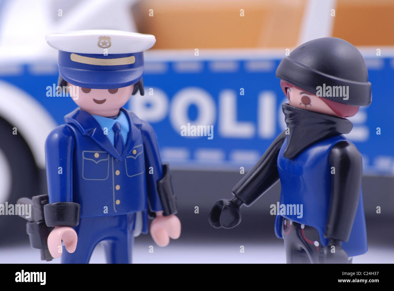Funzionario di polizia e rapinatore Toy Foto Stock