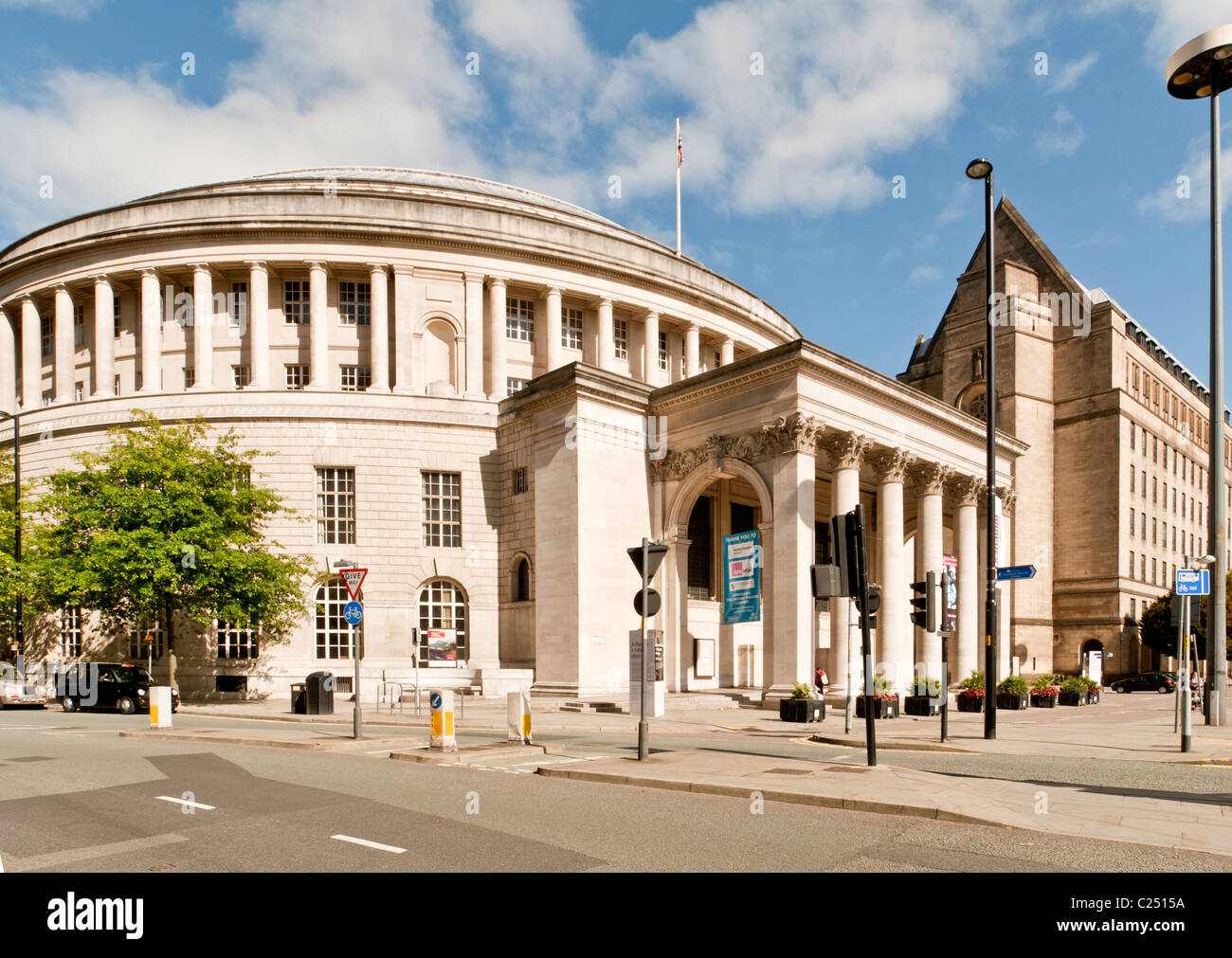 Central Library e Municipio di Manchester, Inghilterra, Regno Unito Foto Stock