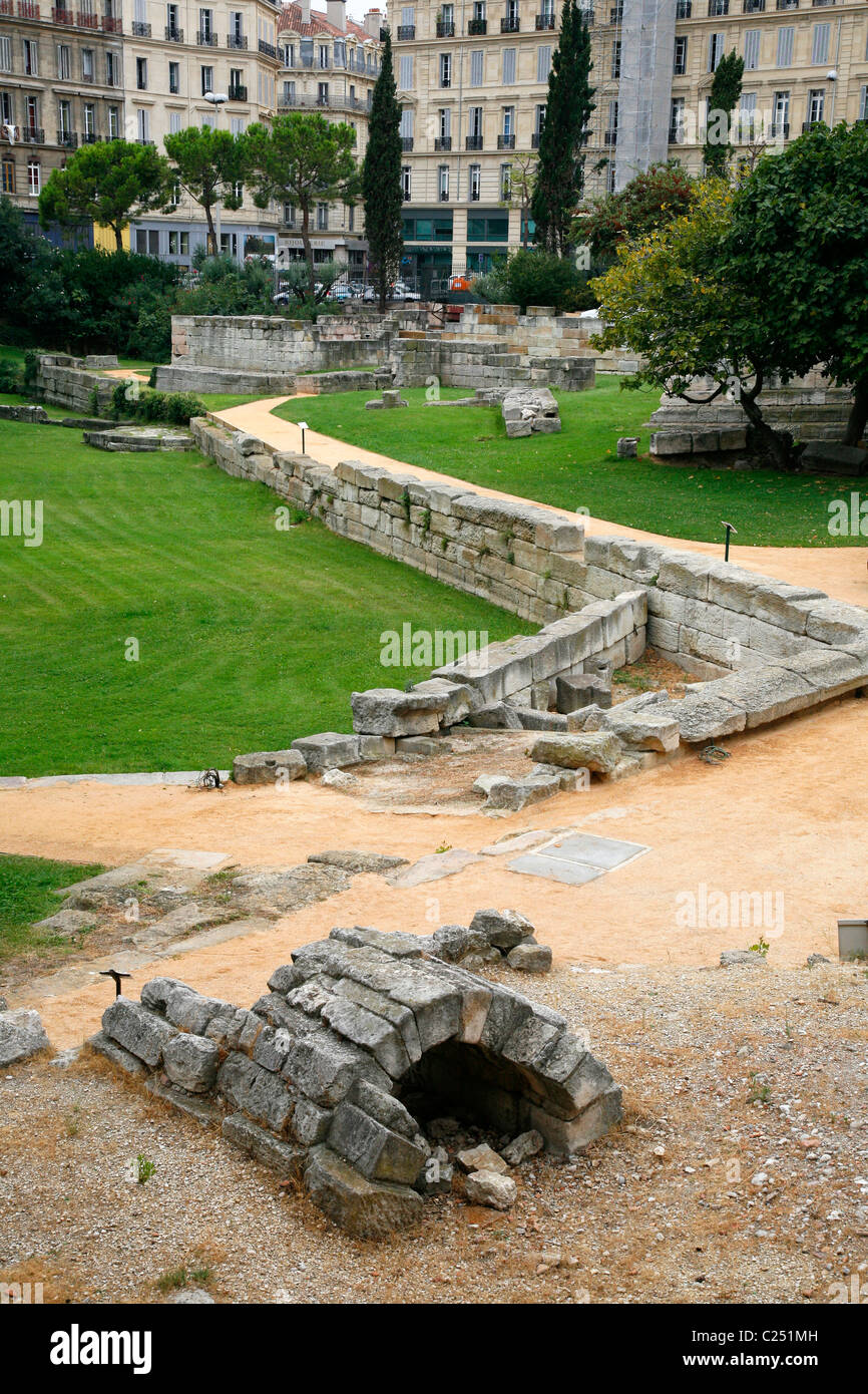 Jardin des Vestiges rovine greche al di fuori del Musee dHistoire de Marseille, Marsiglia Provence, Francia. Foto Stock