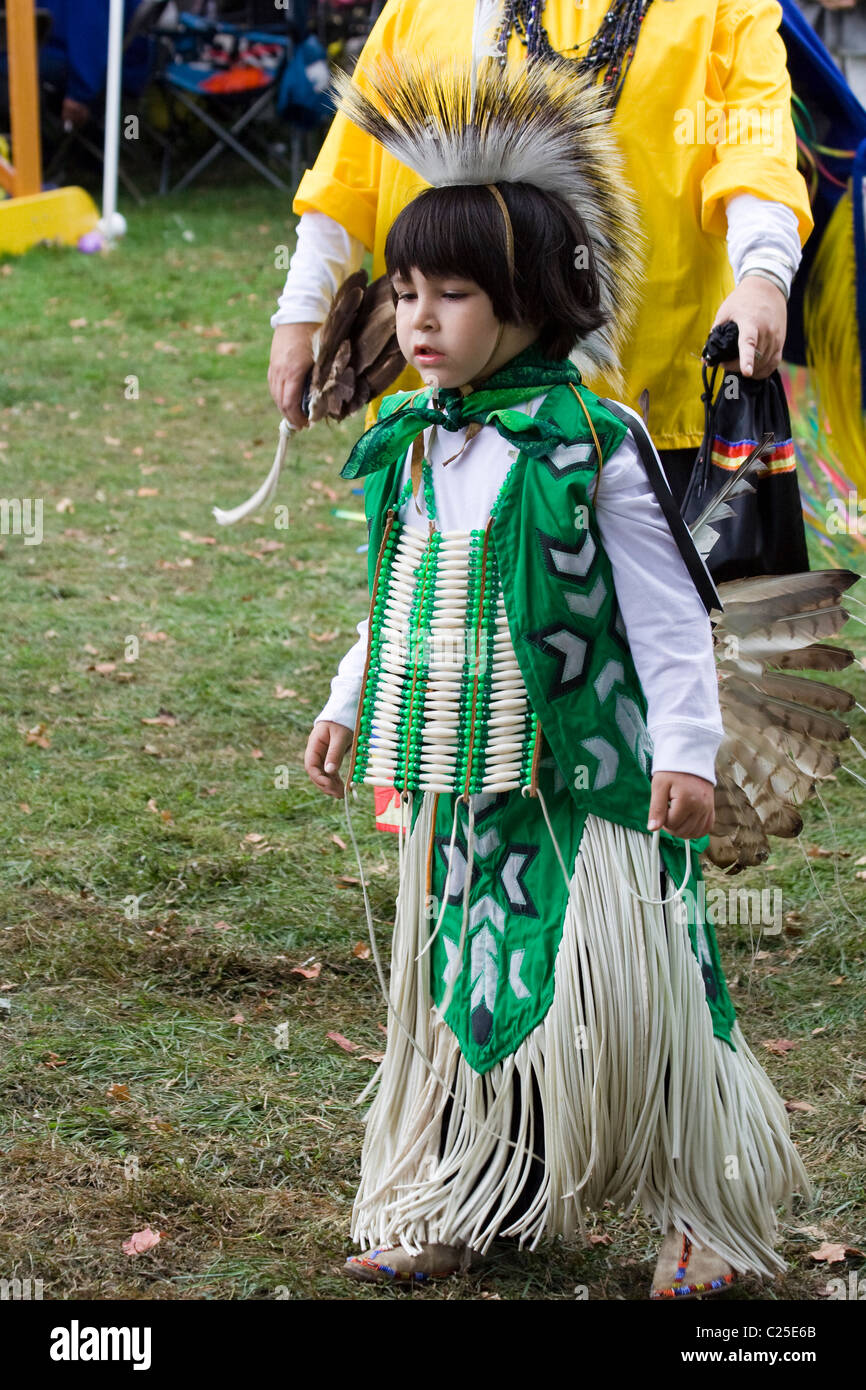 Raccolta annuale Pow Wow nella città di Naperville. Foto Stock