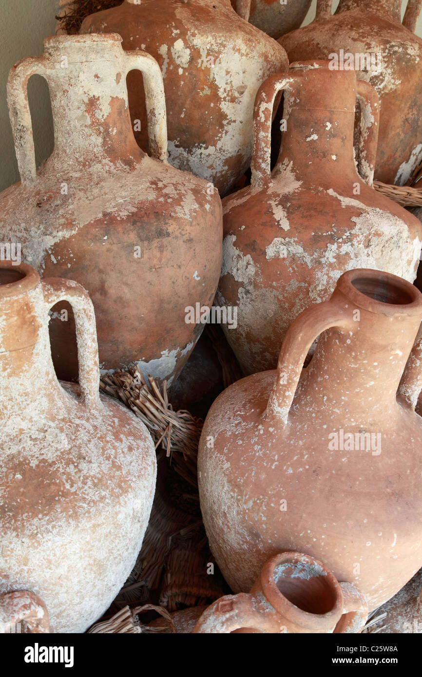 Close up di anfore visualizzato nel castello di Bodrum, Turchia Foto Stock