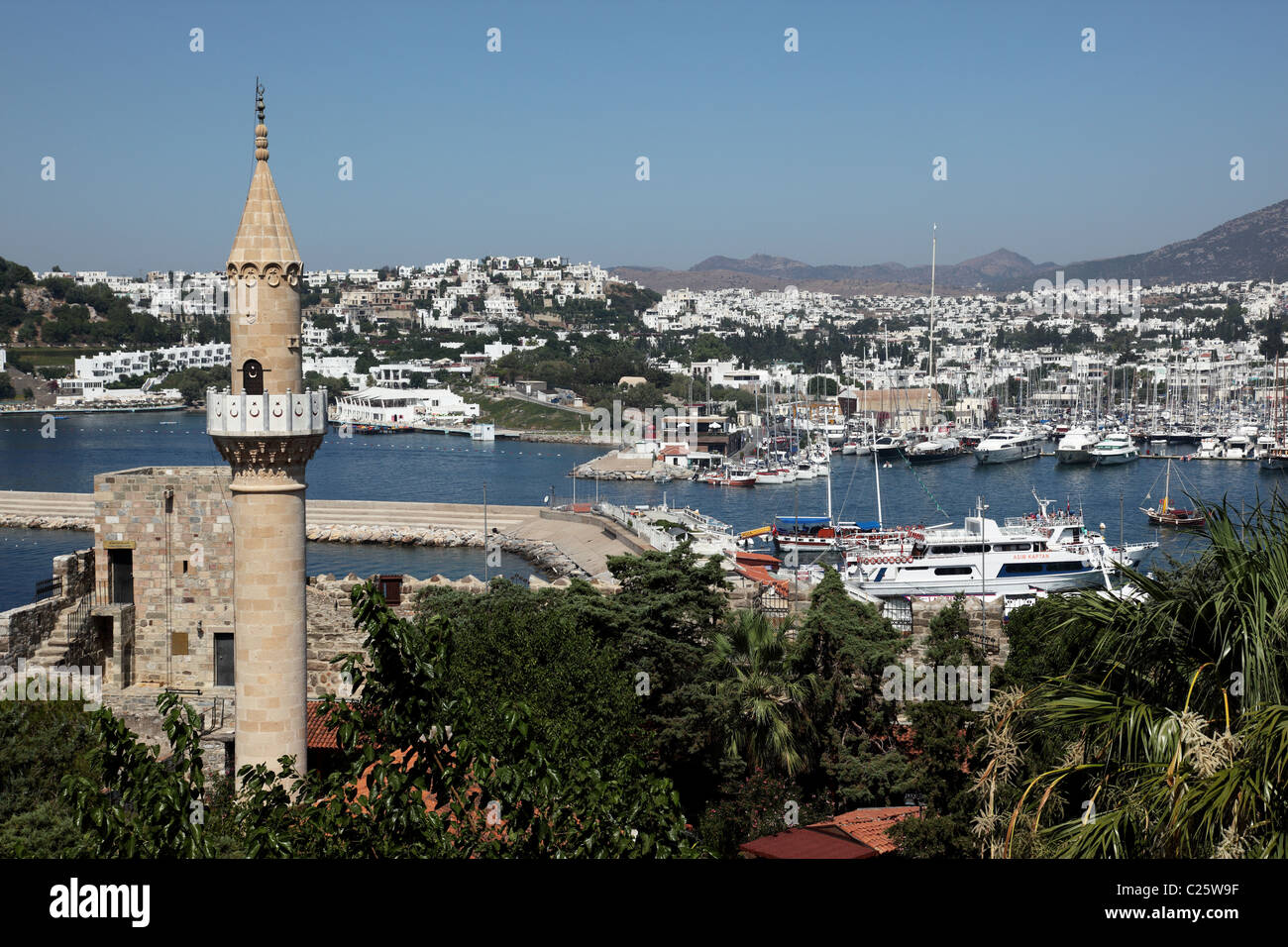 Vista dal castello di San Pietro, bodrum, Turchia della zona del porto Foto Stock
