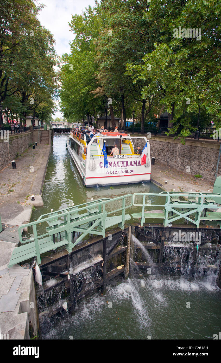 Canal Saint-Martin, Parigi, Francia Foto Stock