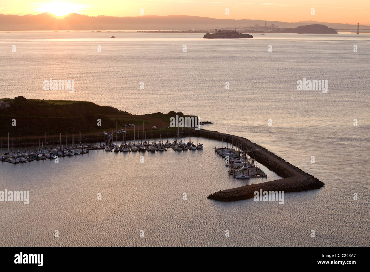 Sunrise su una piccola marina - San Francisco, California USA Foto Stock