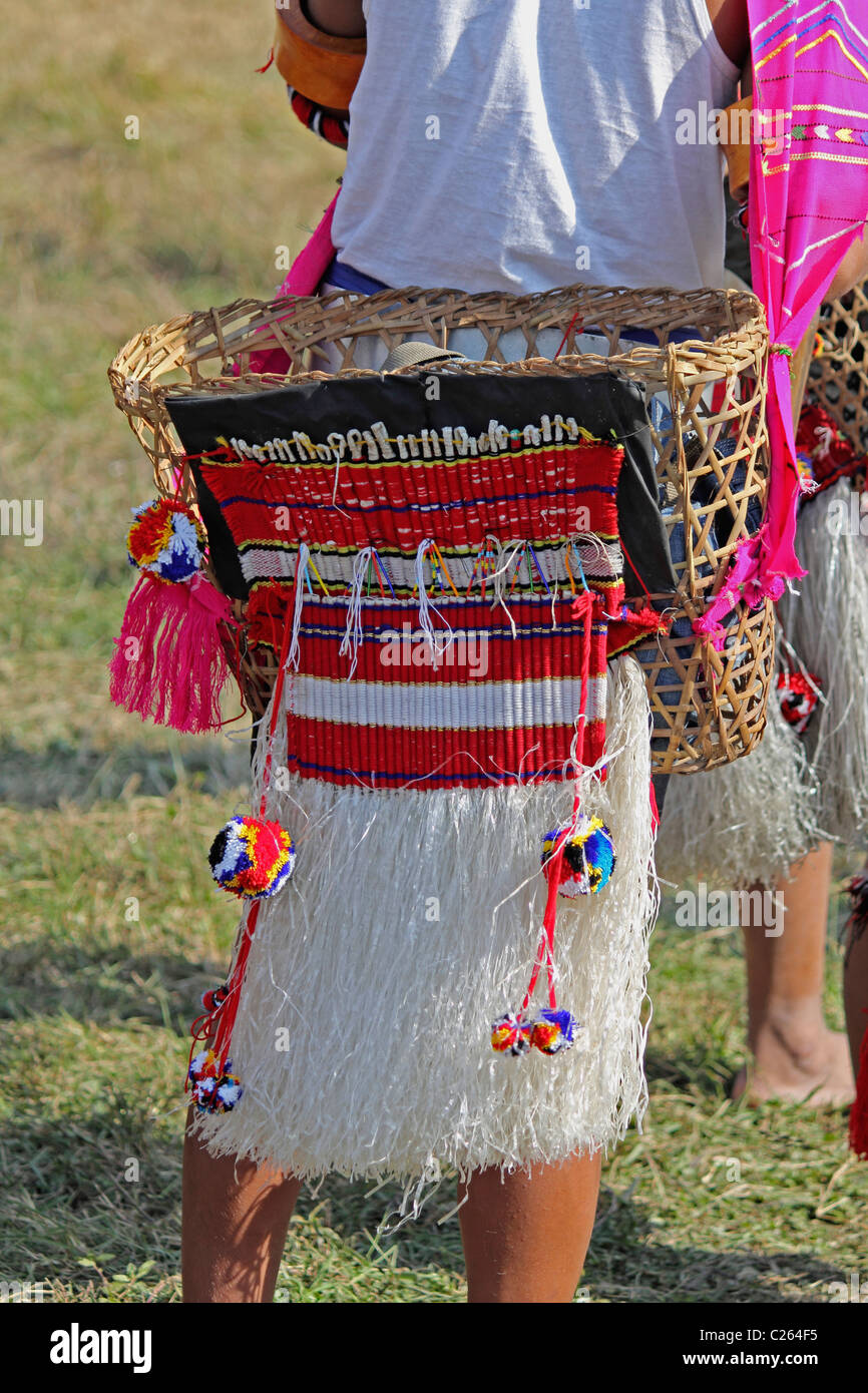 Wancho uomo, tribù a Namdapha Eco festival culturali, Miao, Arunachal Pradesh, India Foto Stock