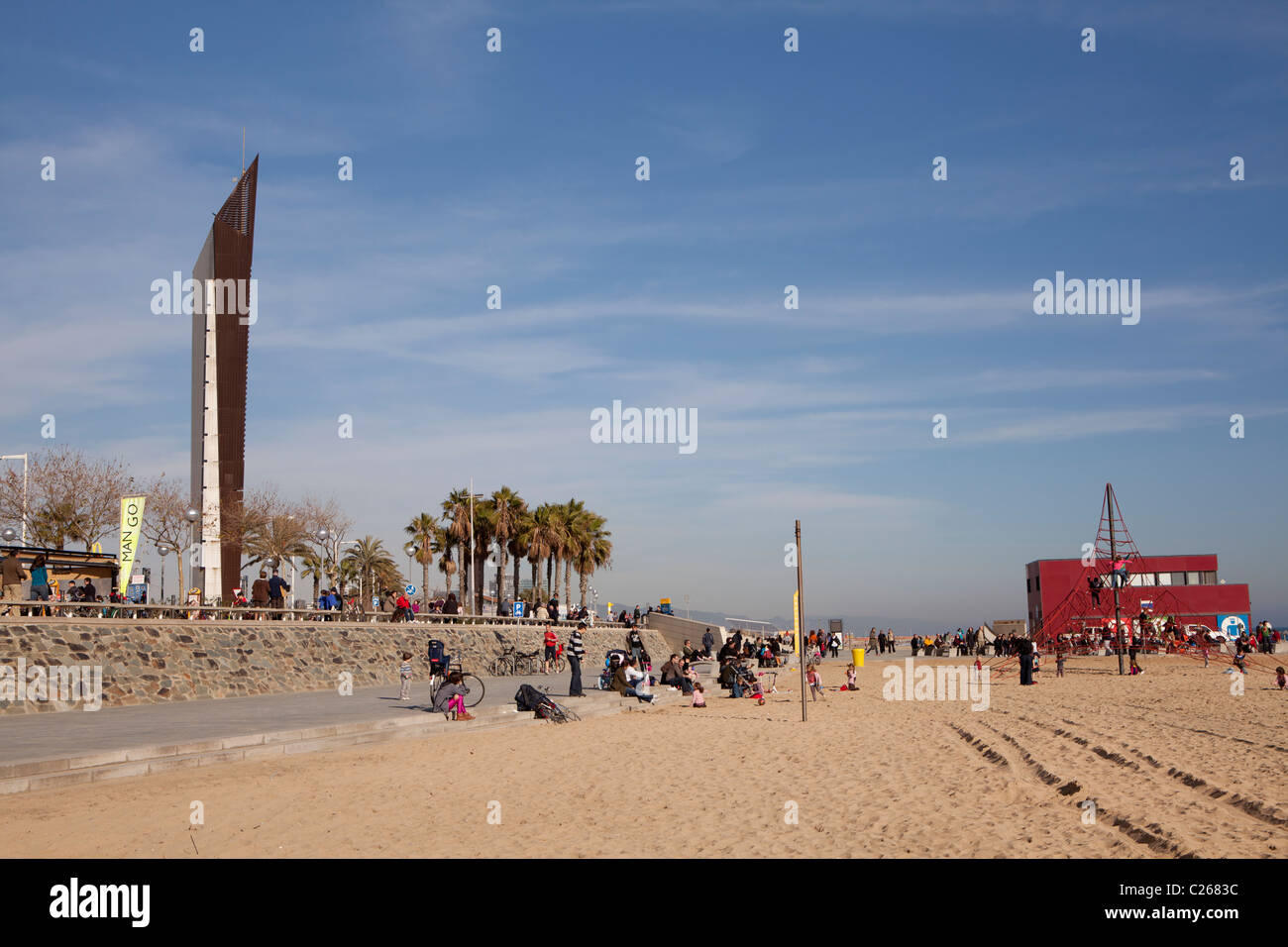 Spiaggia di Bogatell, Barcellona, Spagna Foto Stock