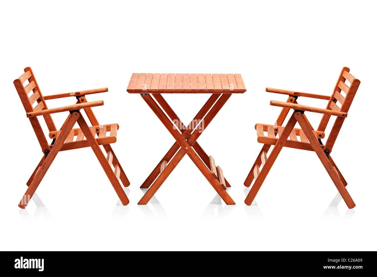 Di legno pieghevole mobili in spiaggia Foto Stock