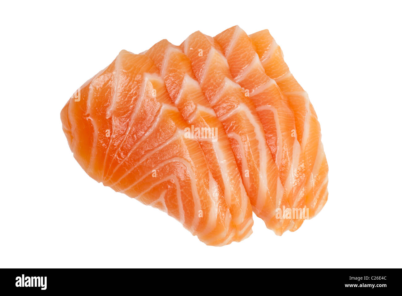 Fette di Salmone crudo usato in sashimi isolati su sfondo bianco Foto Stock