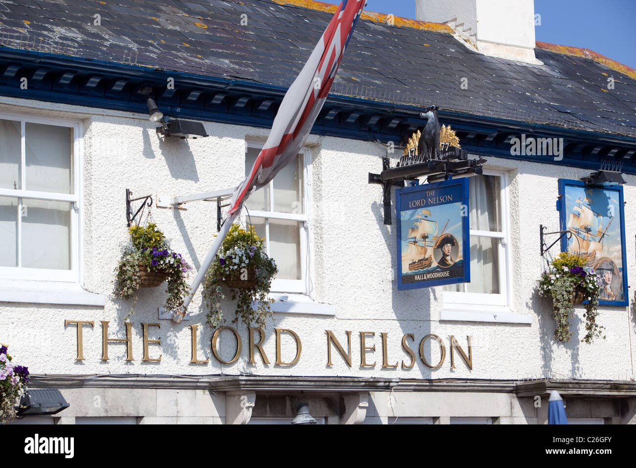 Il Lord Nelson pub Poole Harbour Front. Il Dorset. Regno Unito Foto Stock