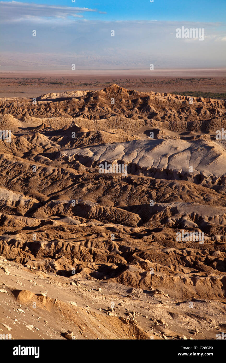 Vista sulla Valle della Luna, il Deserto di Atacama, San Pedro, Cile, America del Sud. Foto Stock