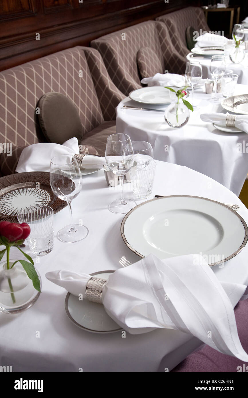 Hotel Connaught Hélène Darroze al Connaught Michelin ristorante, Mayfair di Londra. Foto:Jeff Gilbert Foto Stock