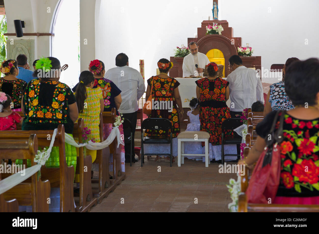 Chiesa cerimonia in Huatulco, Oaxaca, Messico Foto Stock