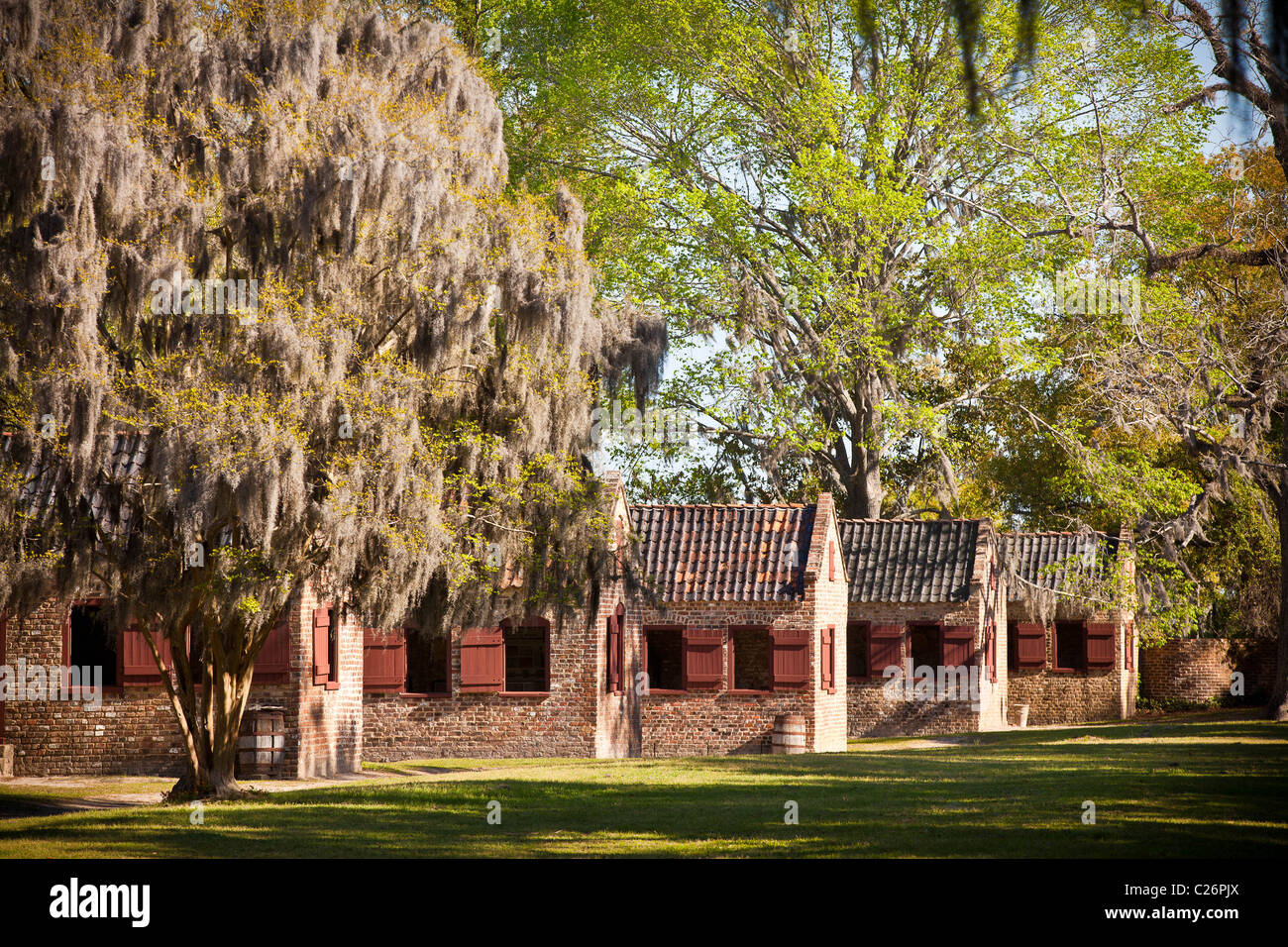 Conservate i quarti di slave a Boone Hall Plantation in Charleston, Sc. Foto Stock
