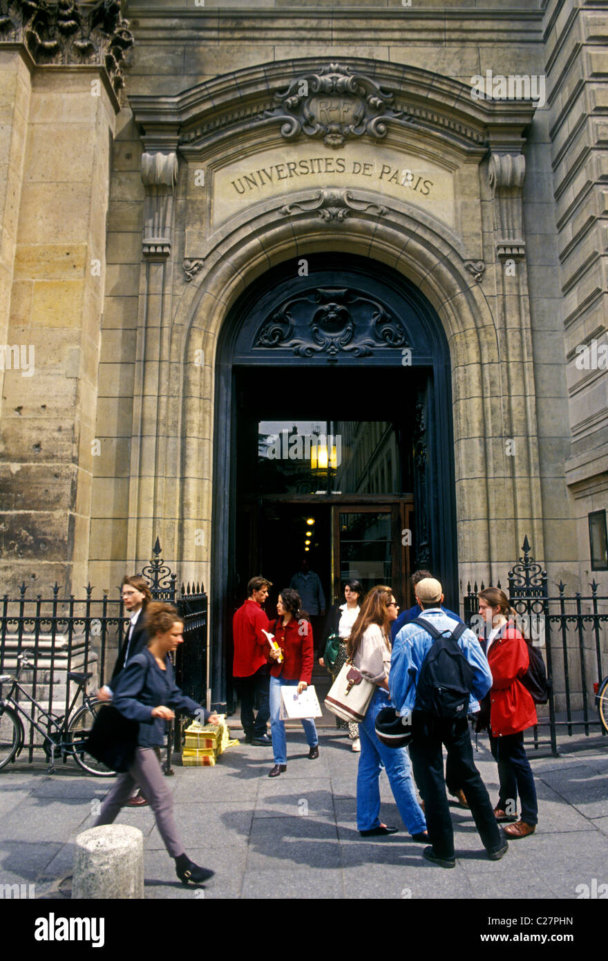 Il francese studenti del college, Francese, studenti universitari, studenti, Sorbonne, Università di Parigi, Universite de Paris, Parigi, Francia Foto Stock