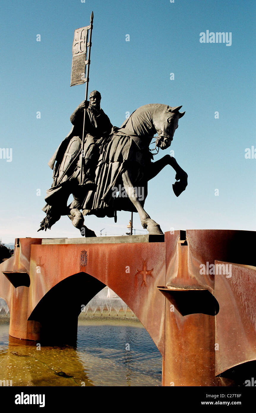 Monumento ai Cavalieri templari. A Ponferrada. León, Spagna. Foto Stock