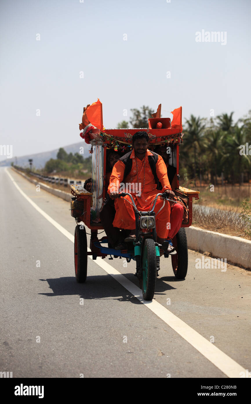 Shirdi Sai Baba tempio su ruote Andhra Pradesh in India del Sud Foto Stock