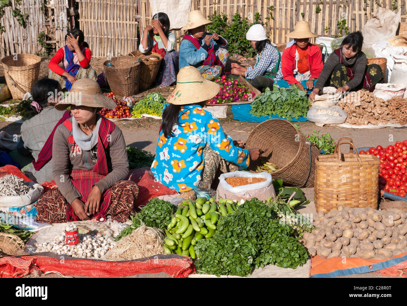 Mercato settimanale. Kalaw. Il nord dello Stato di Shan. Foto Stock