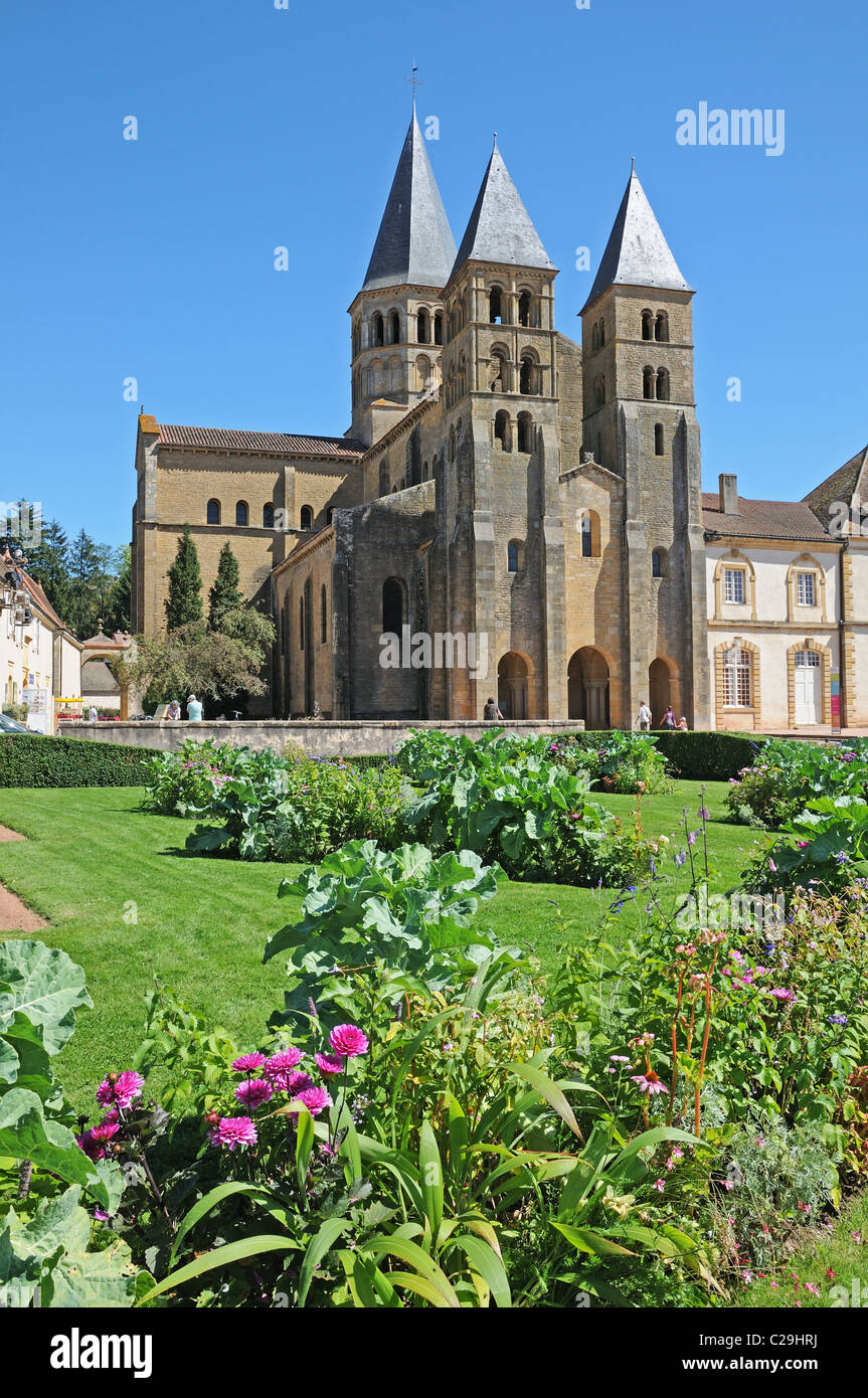 Esterno del la Basilica del Sacro Cuore a Paray le Mondial Borgogna Francia "Basilique du Sacre Coeur" Foto Stock