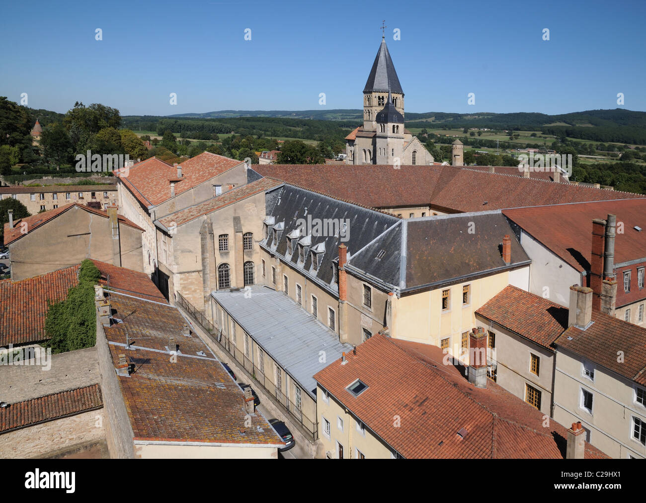 Abbazia di Cluny visto dalla torre di formaggio o Tour Fromage de Cluny Borgogna Borgogna Francia Foto Stock