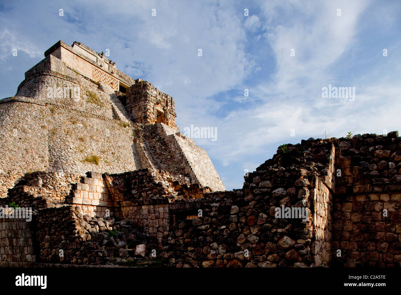 La piramide del mago IN UXMAL, Yucatan, Messico Foto Stock