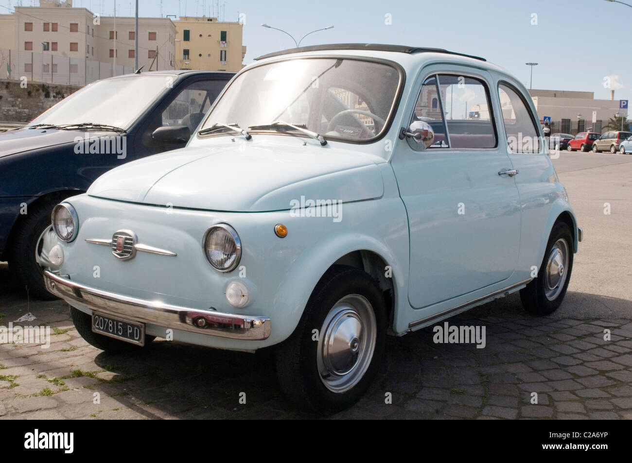 Fiat 500 piccola piccola auto automobili city micro bubble classic Foto Stock