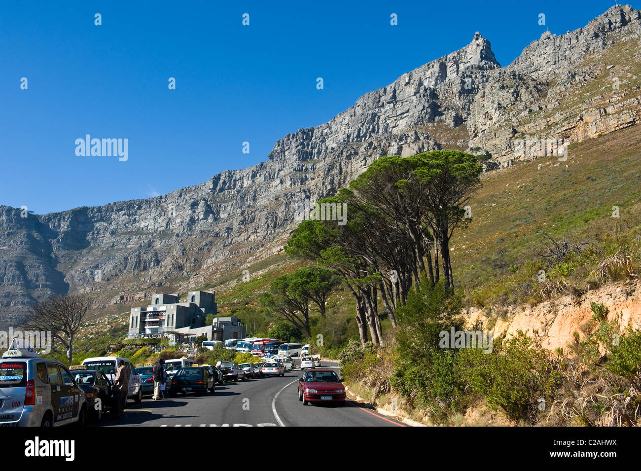 La Montagna della Tavola inferiore e superiore del cavo, stazione di Cape Town, Sud Africa Foto Stock