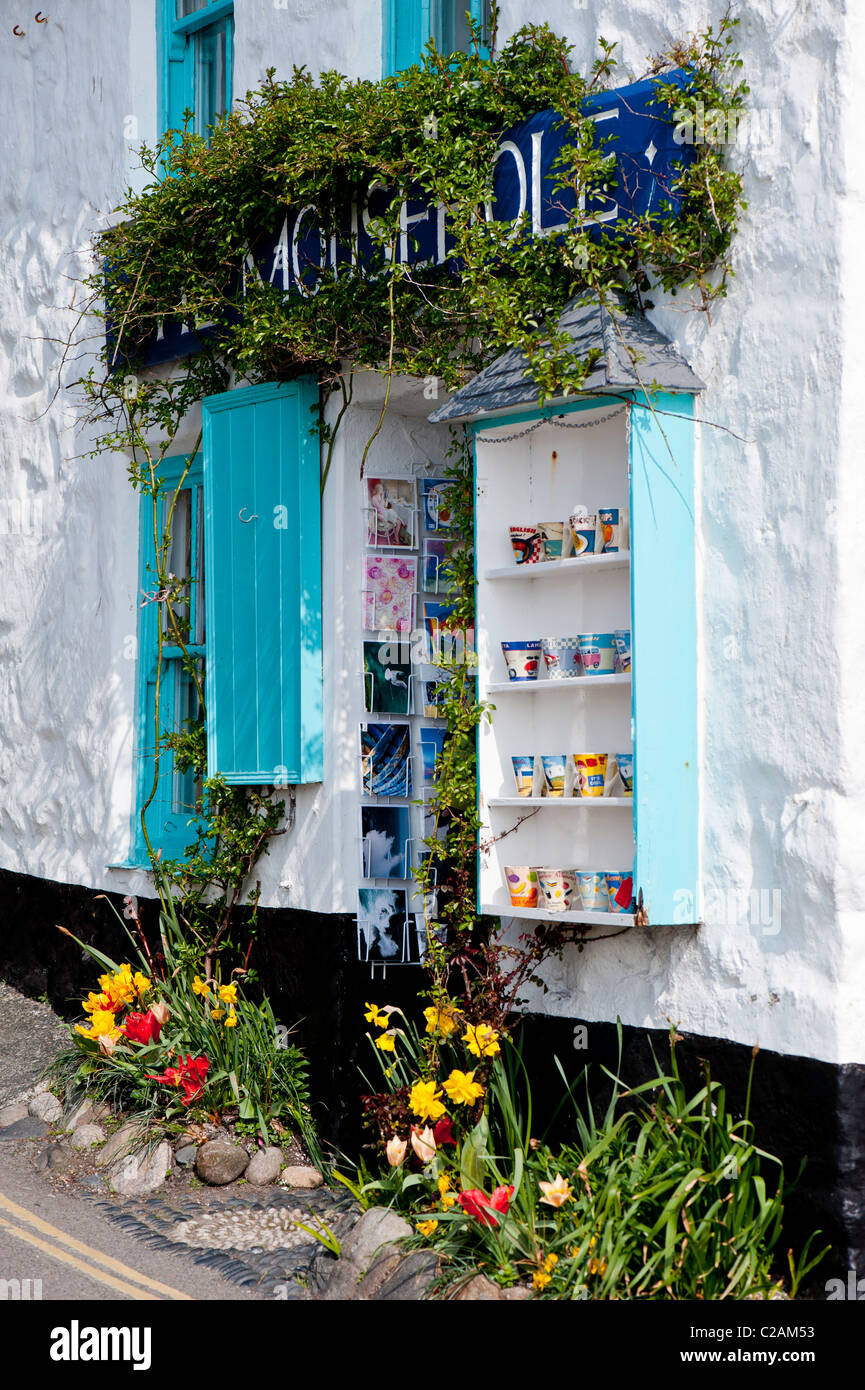 Negozio di souvenir in Mousehole, Cornwall, Regno Unito Foto Stock
