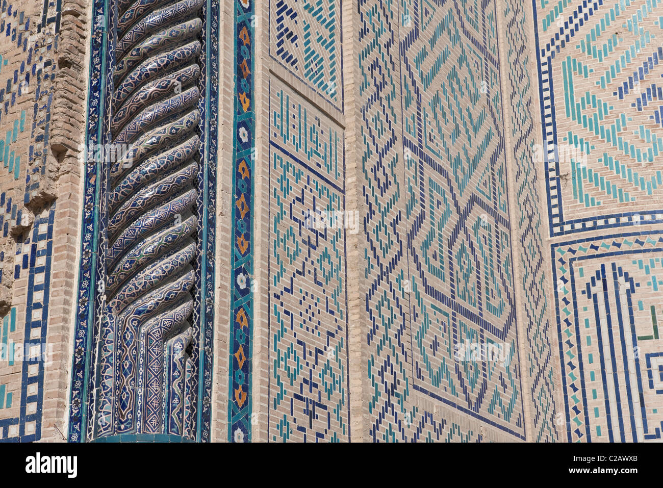 Uzbekistan, Samarcanda, dettaglio di Bibi-Khanym moschea del Registan square Foto Stock