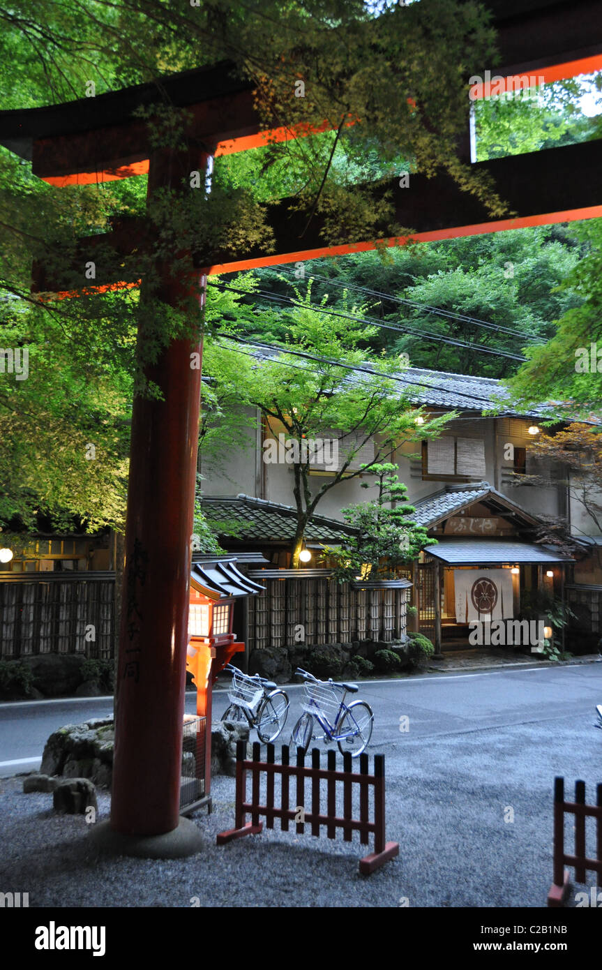 Kurama-dera e Kibune -jinja santuario a Kyoto, Giappone Foto Stock