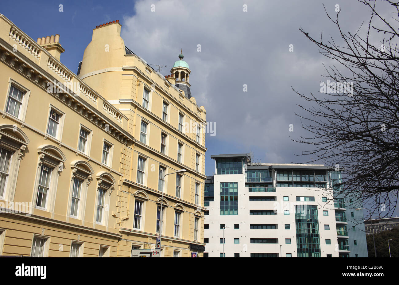 Vittoriano e moderna architettura di Plymouth, Devon, Regno Unito. Foto Stock
