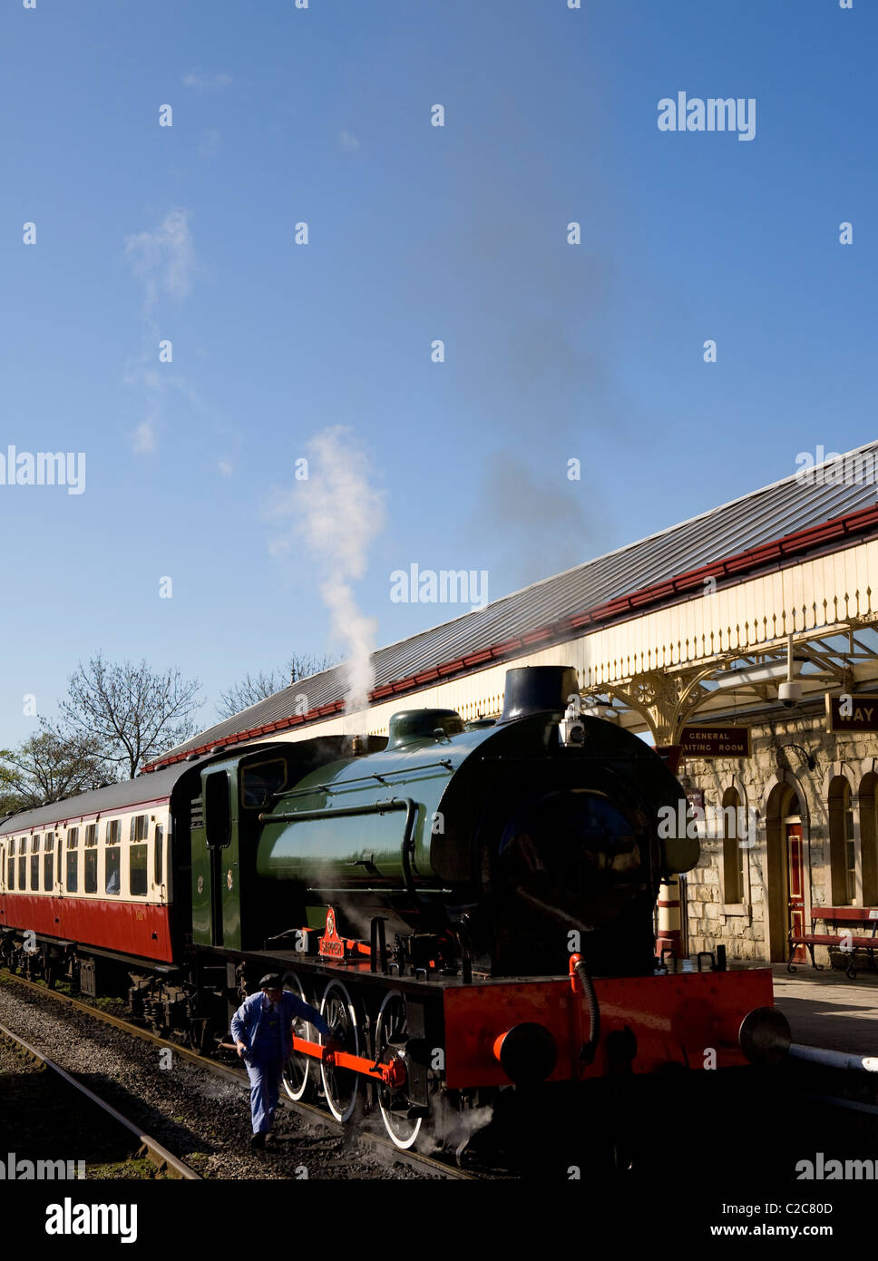 La Sella locomotiva a vapore- East Lancs ferroviarie, Ramsbottom Stazione, Lancashire, Regno Unito Foto Stock