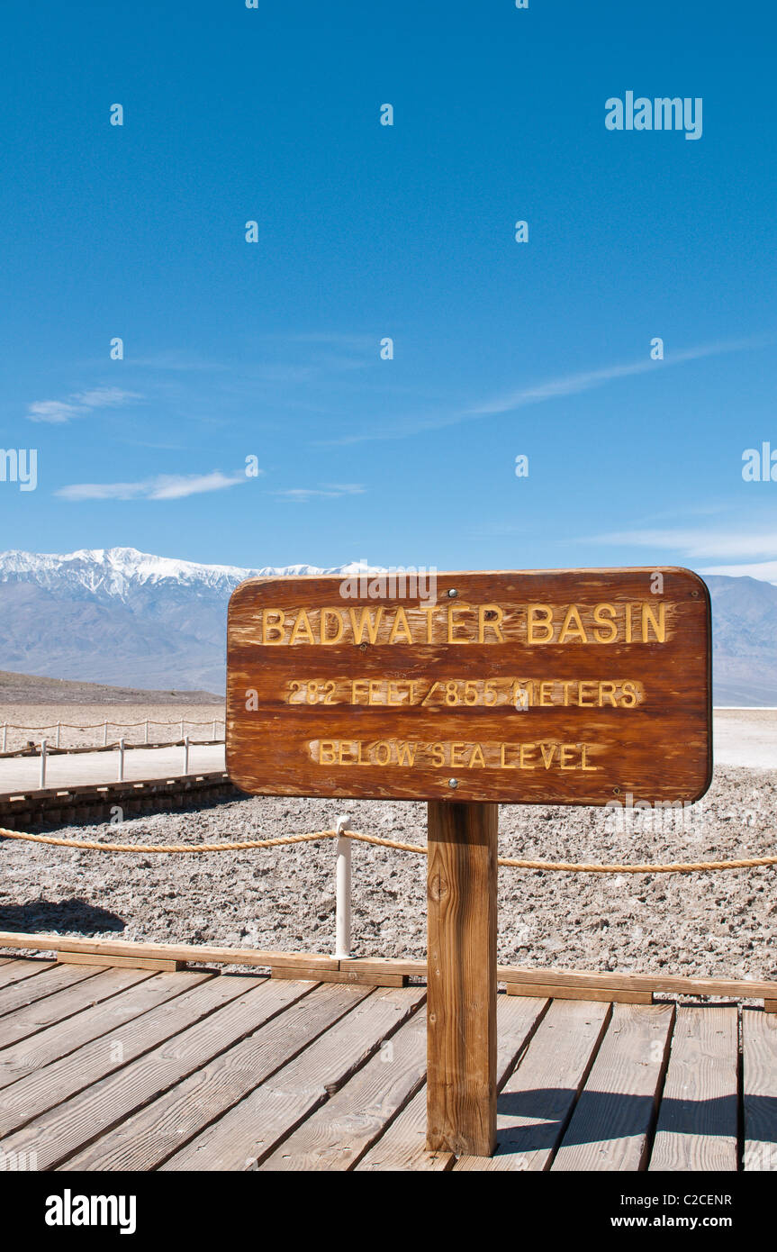 In California. Saline vicino bacino Badwater, Parco Nazionale della Valle della Morte. Foto Stock