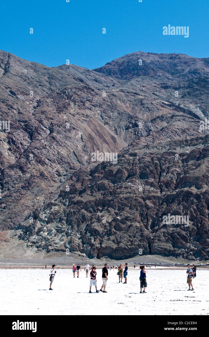 In California. Saline vicino bacino Badwater, Parco Nazionale della Valle della Morte. Foto Stock