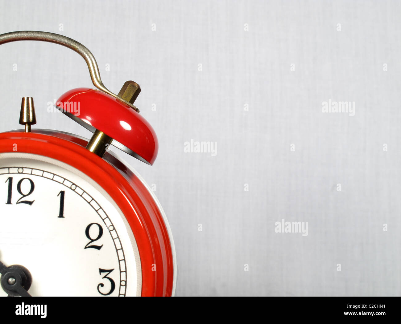 Orologio di allarme rosso in primo piano Foto Stock