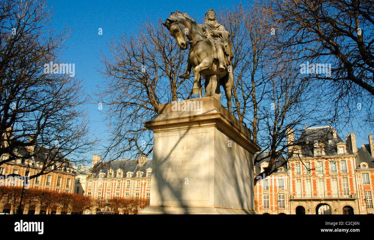 Place des Vosges precedentemente Place Royal, prevista nel 1603, Parigi Francia Foto Stock