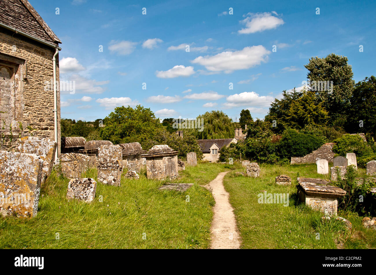 Cimitero di Swinbrook, Gräber auf dem Friedhof von Swinbrook Foto Stock
